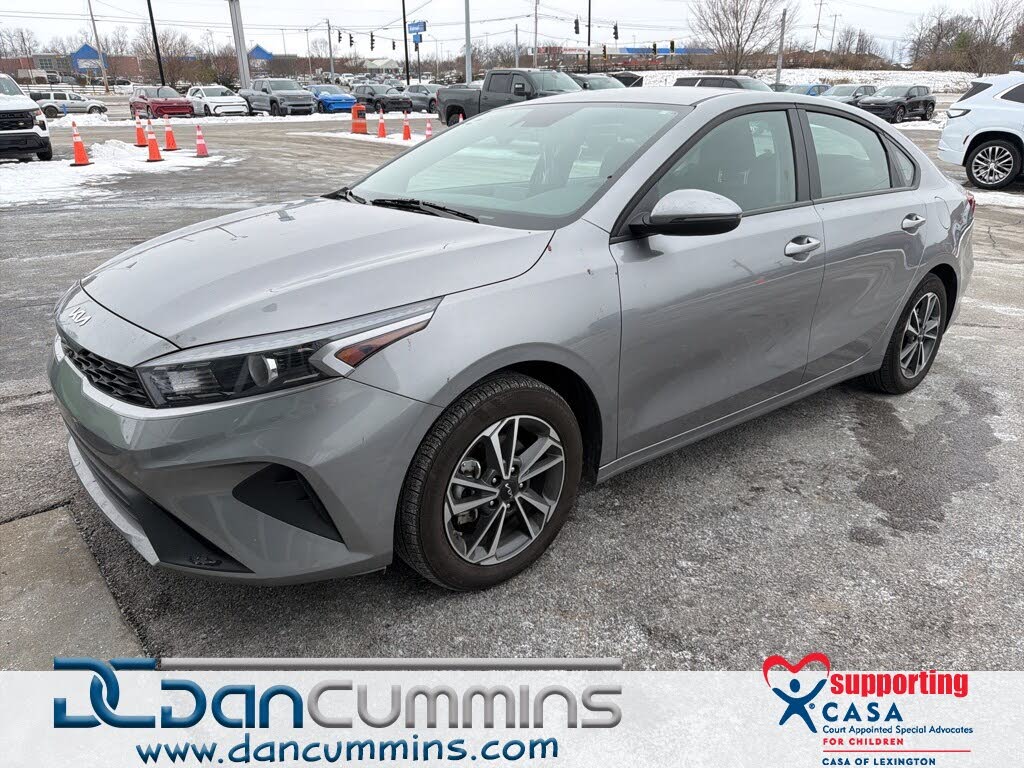 2024 Kia Forte LXS FWD
