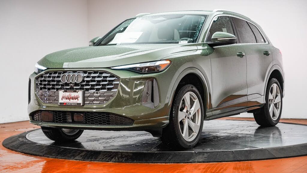 2025 Audi Q5 quattro Premium Plus 40 TFSI