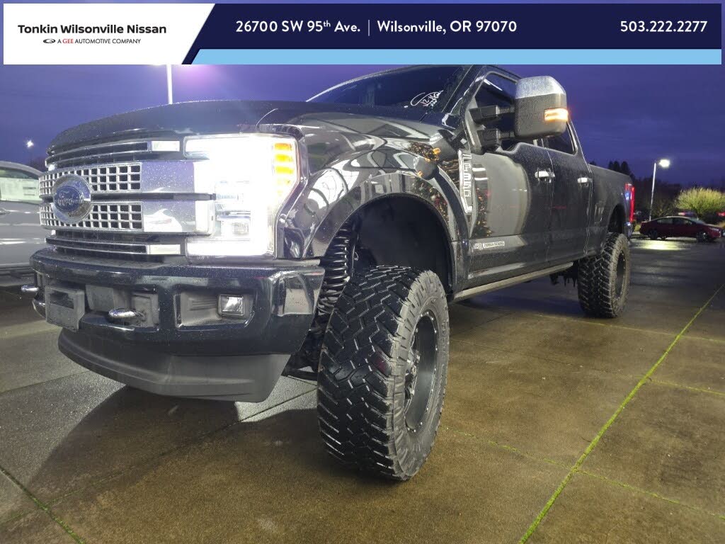 2017 Ford F-350 Super Duty Platinum Crew Cab 4WD