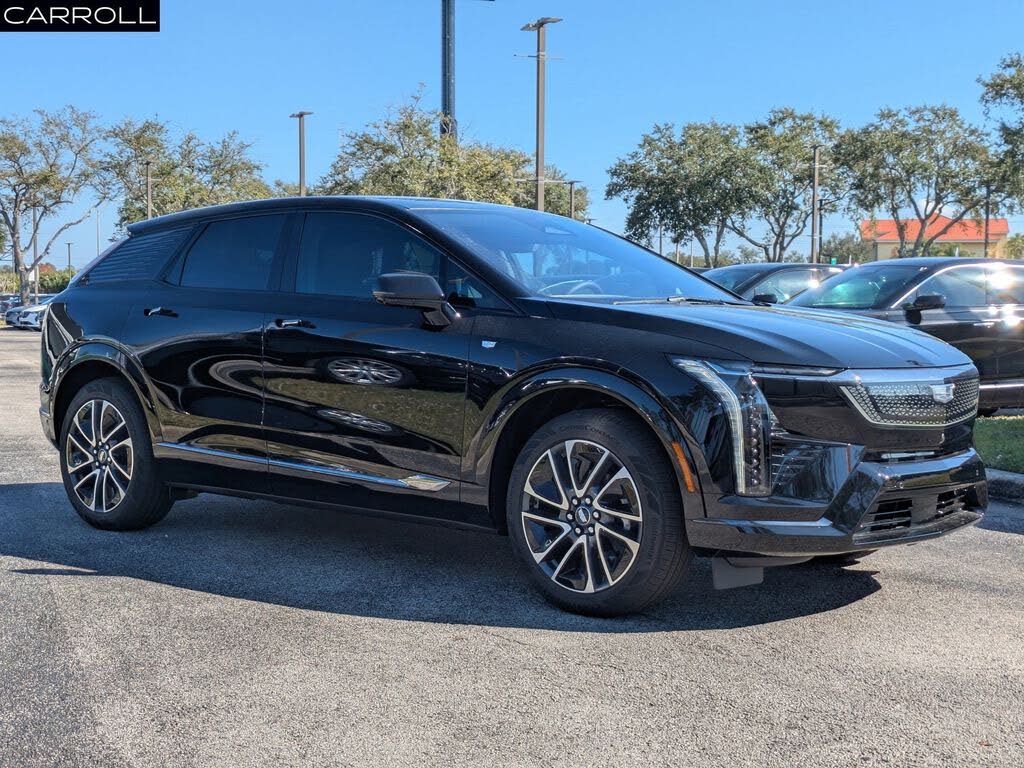 2026 Cadillac OPTIQ Premium Sport AWD