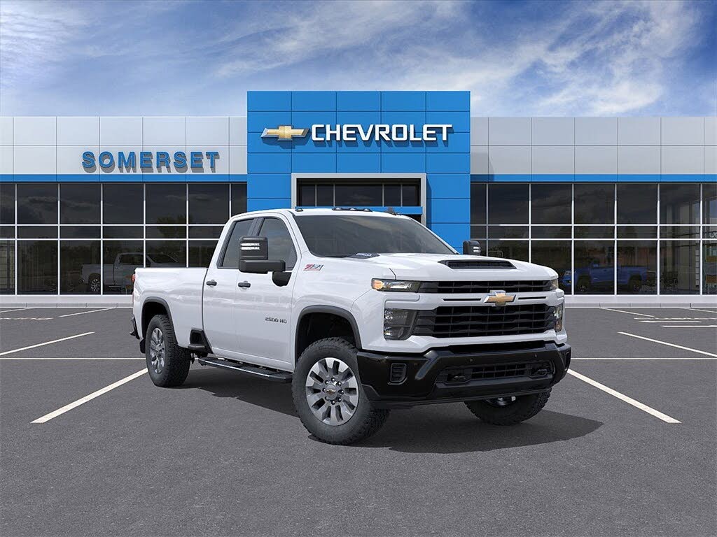 2026 Chevrolet Silverado 2500HD Custom Double Cab 4WD