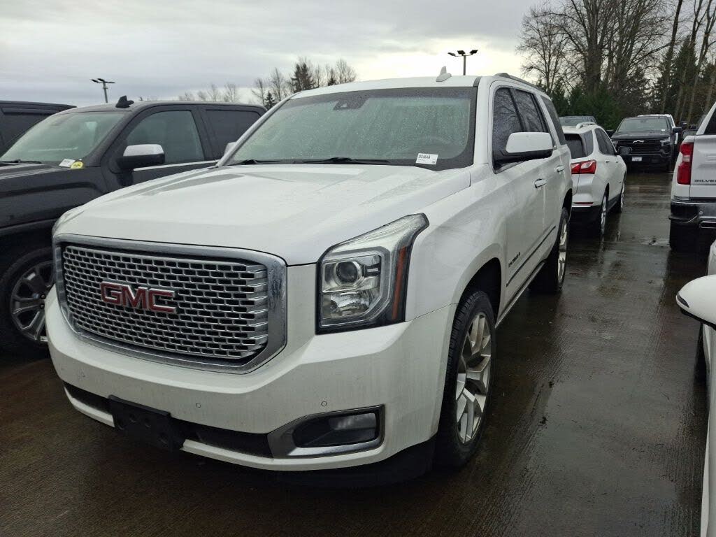 2017 GMC Yukon Denali 4WD