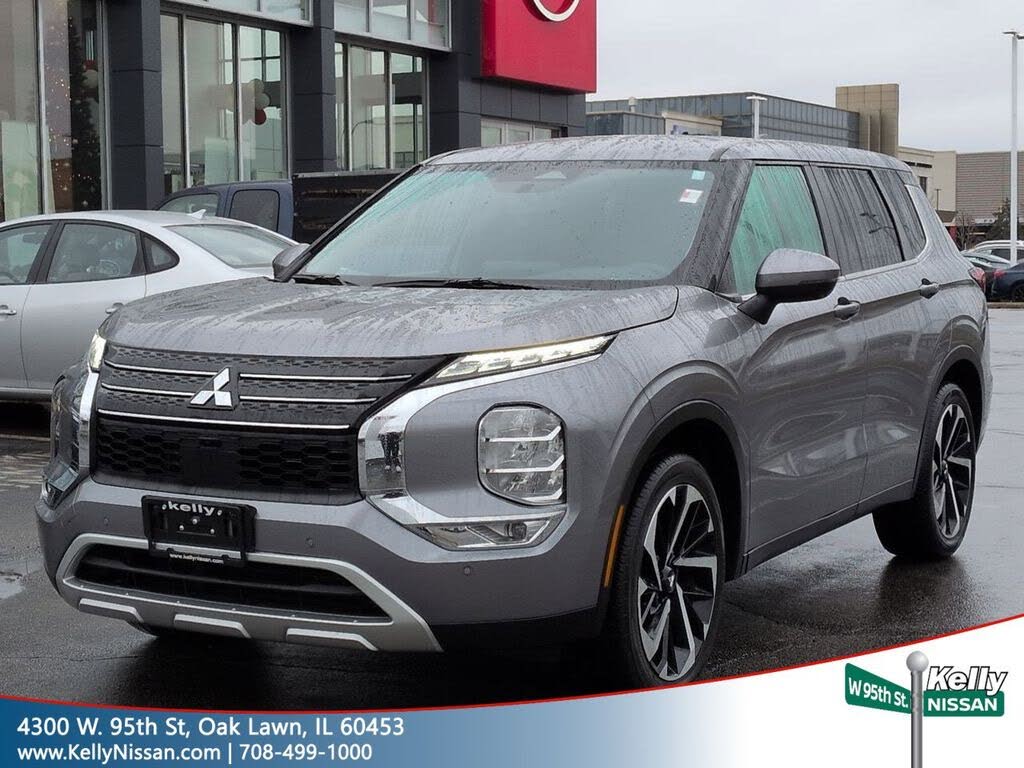 2023 Mitsubishi Outlander SE FWD