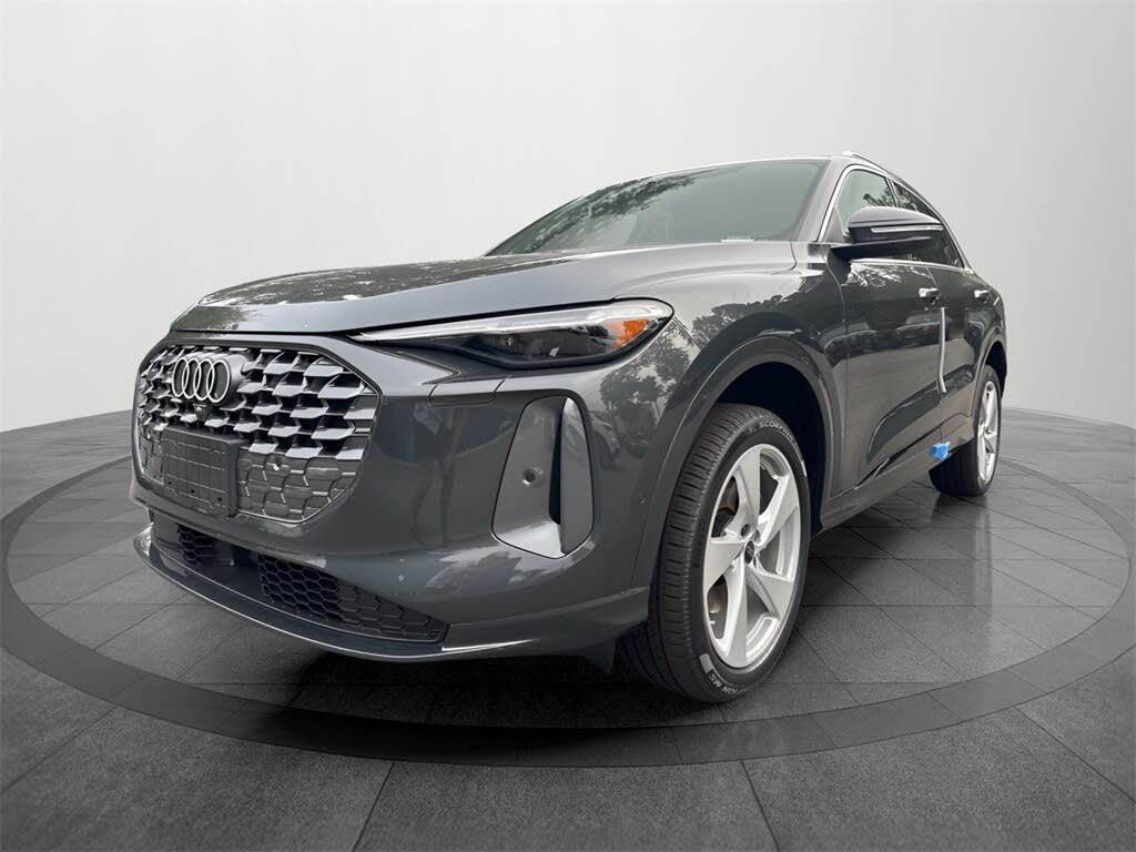2025 Audi Q5 quattro Premium Plus 40 TFSI