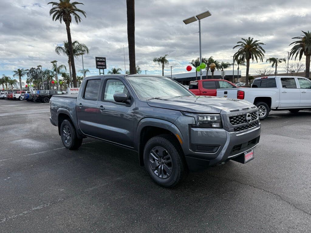 2026 Nissan Frontier SV Crew Cab 4WD