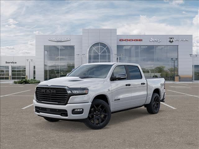 2026 RAM 1500 Laramie Crew Cab 4WD