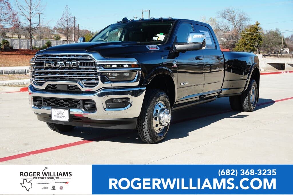 2026 RAM 3500 Limited Crew Cab LB DRW 4WD