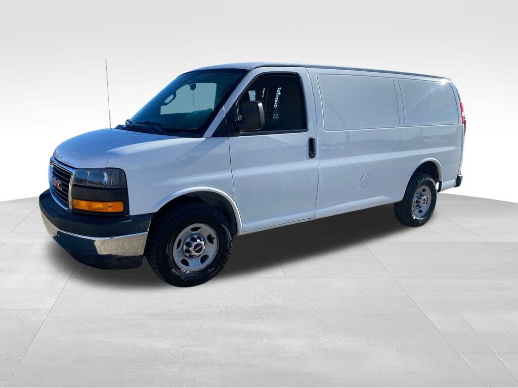 2017 GMC Savana Cargo 2500 RWD
