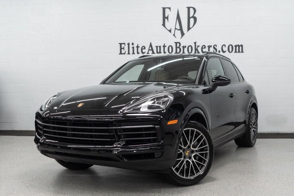 2023 Porsche Cayenne Platinum Edition AWD