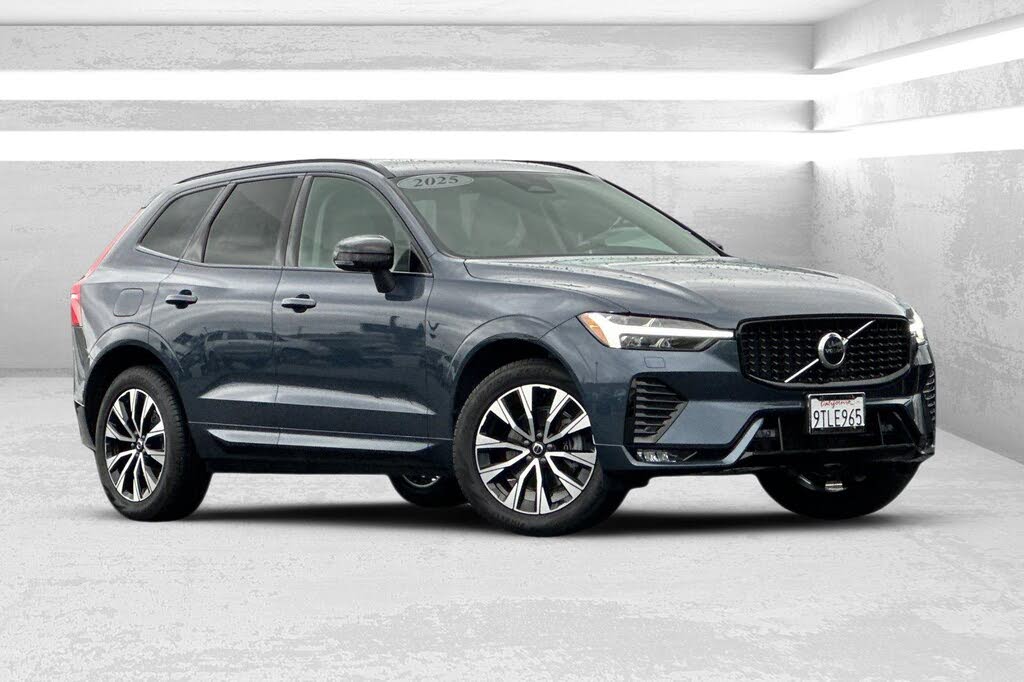 2025 Volvo XC60 B5 Core Dark Theme AWD