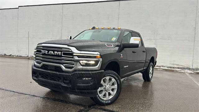 2026 RAM 2500 Laramie Crew Cab 4WD