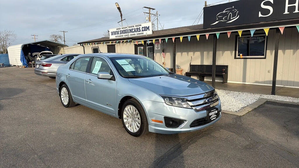 2011 Ford Fusion Hybrid FWD