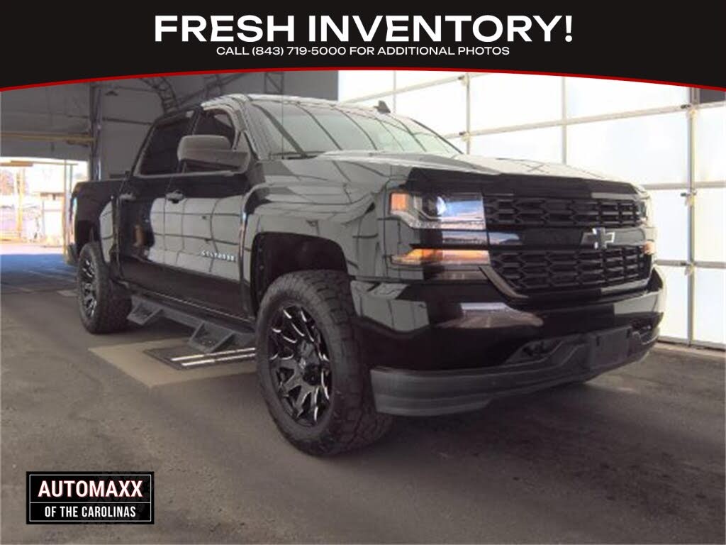 2018 Chevrolet Silverado 1500 Custom Crew Cab 4WD