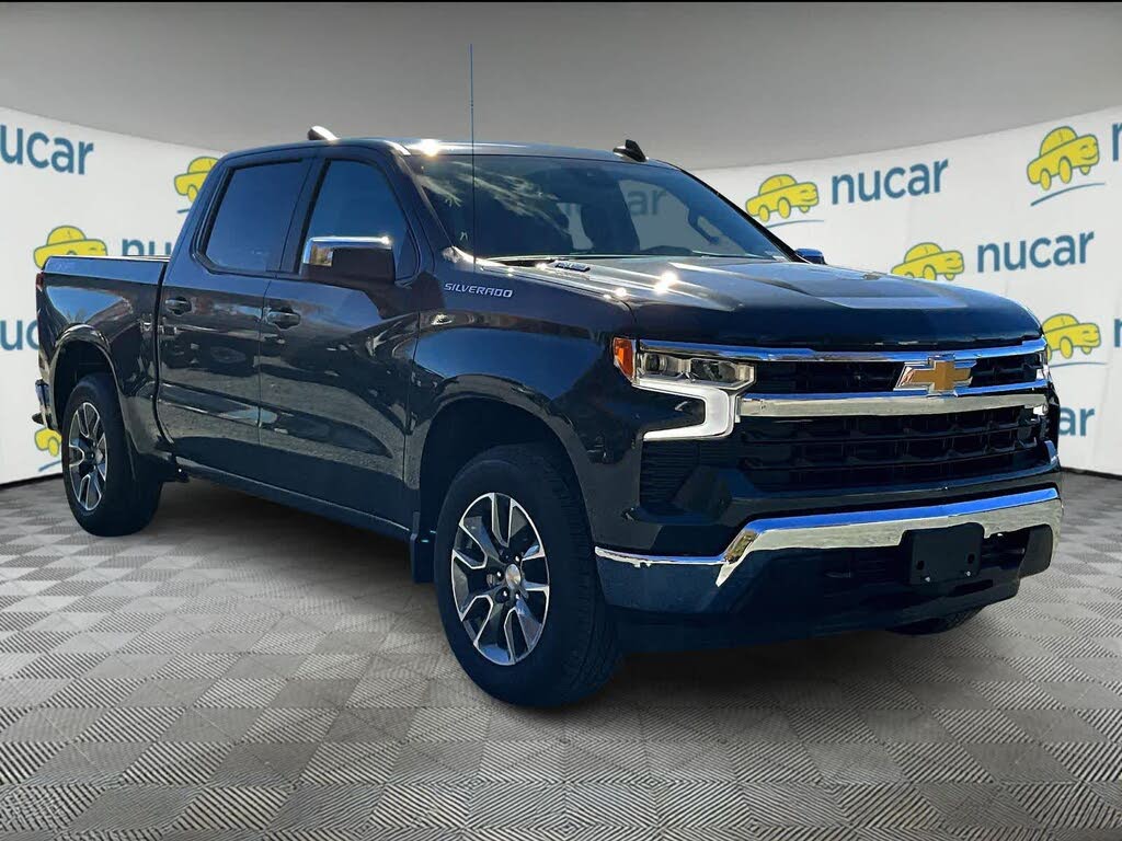 2026 Chevrolet Silverado 1500 LT Crew Cab 4WD