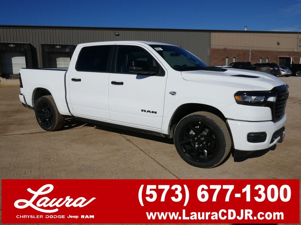 2026 RAM 1500 Laramie Crew Cab 4WD