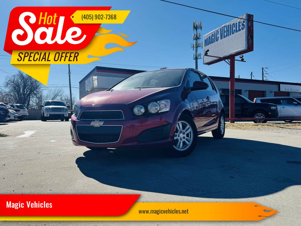 2014 Chevrolet Sonic LT Hatchback FWD