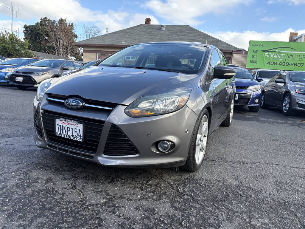 2014 Ford Focus Titanium Hatchback