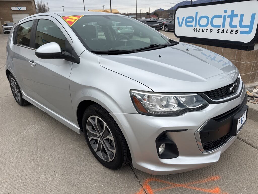 2018 Chevrolet Sonic LT Hatchback FWD