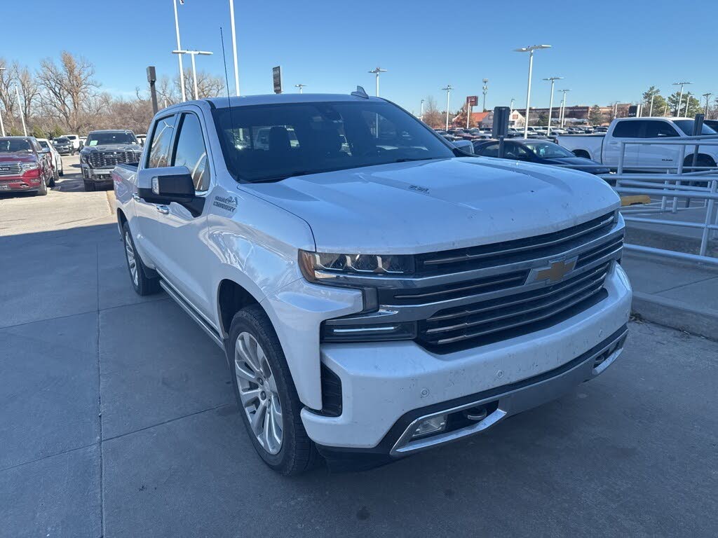 2019 Chevrolet Silverado 1500 High Country Crew Cab 4WD