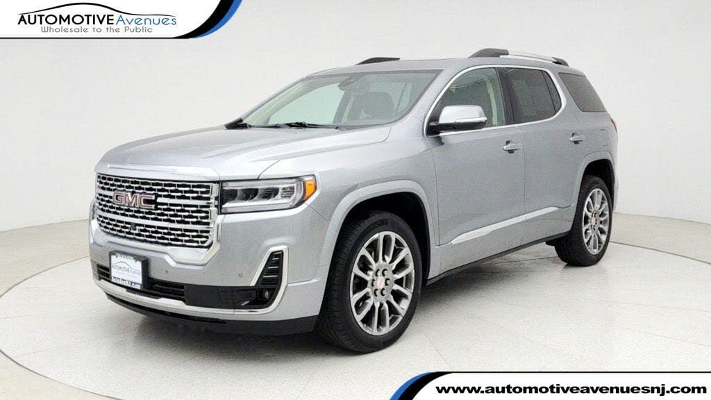 2023 GMC Acadia Denali AWD
