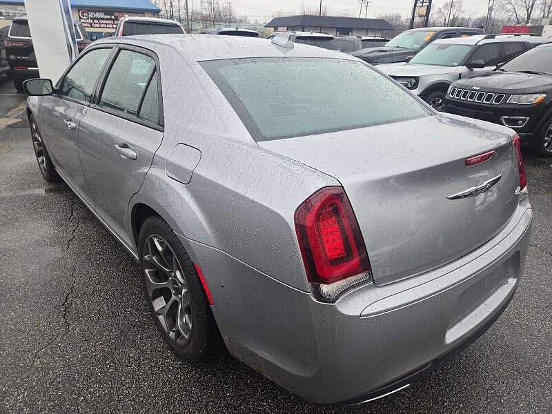 2017 Chrysler 300 S RWD