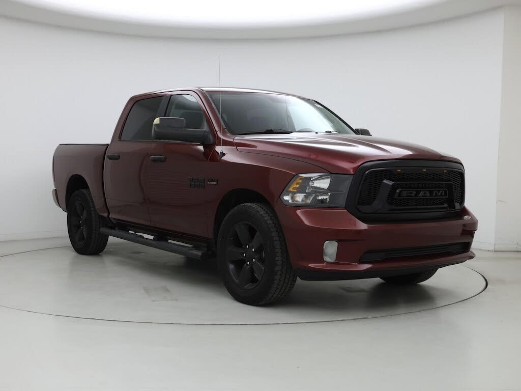 2017 RAM 1500 Express Crew Cab 4WD