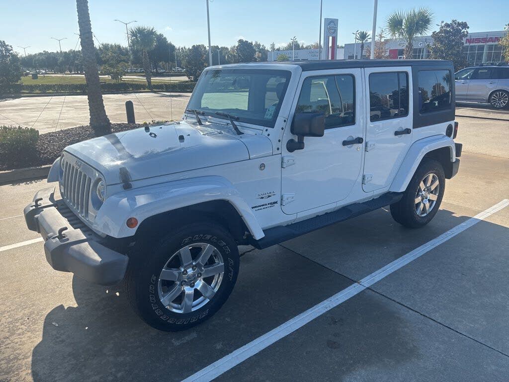 2018 Jeep Wrangler JK Unlimited Sahara 4WD