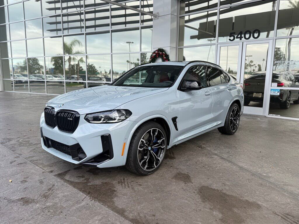 2025 BMW X4 M AWD