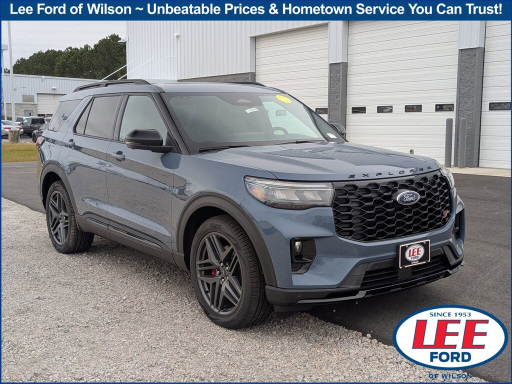 2025 Ford Explorer ST AWD