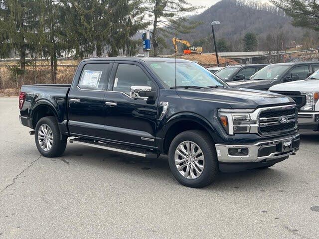 2025 Ford F-150 Lariat SuperCrew 4WD
