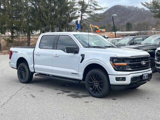2025 Ford F-150 XLT SuperCrew 4WD