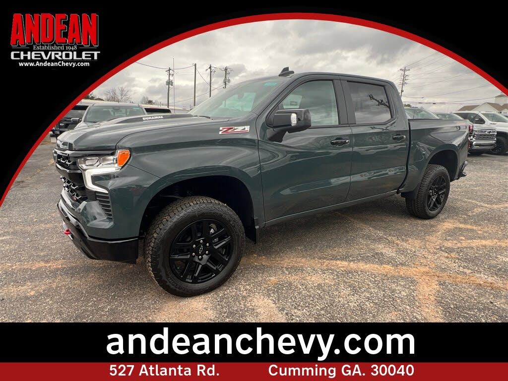 2026 Chevrolet Silverado 1500 LT Trail Boss Crew Cab 4WD