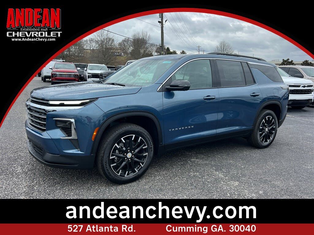 2026 Chevrolet Traverse LT FWD