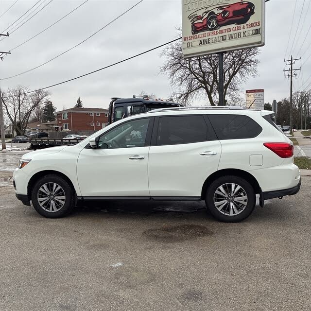 2017 Nissan Pathfinder S 4WD