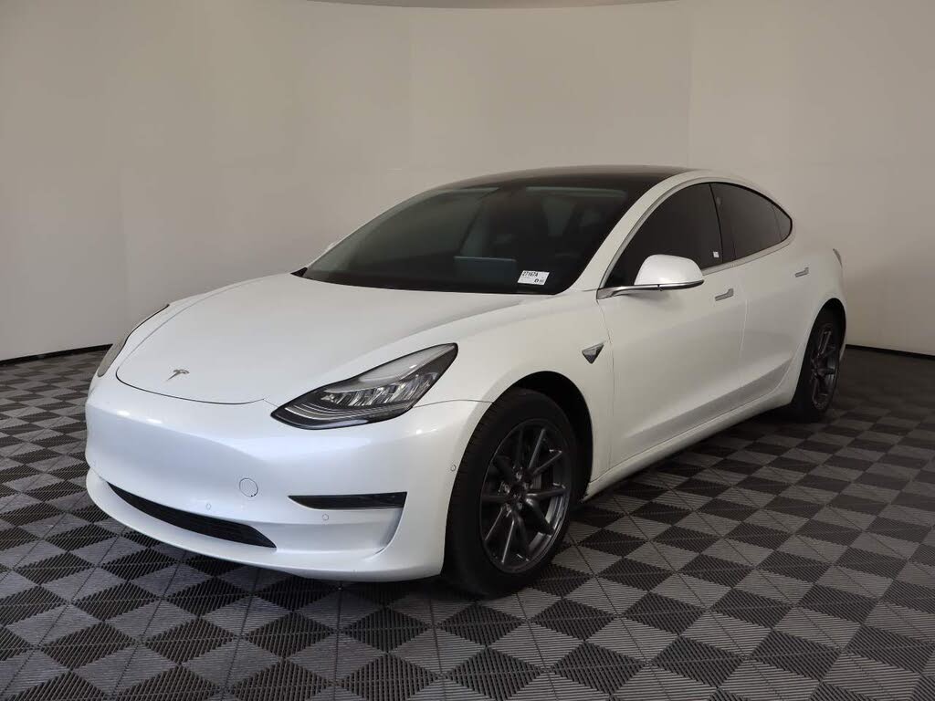 2020 Tesla Model 3 Standard Range Plus RWD