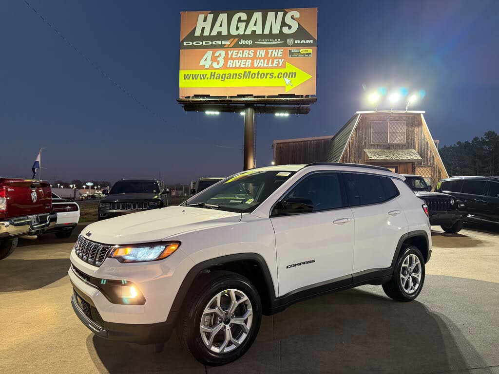 2026 Jeep Compass Latitude 4WD