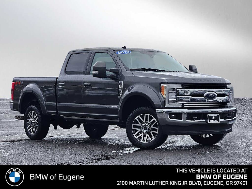 2019 Ford F-350 Super Duty Lariat Crew Cab 4WD