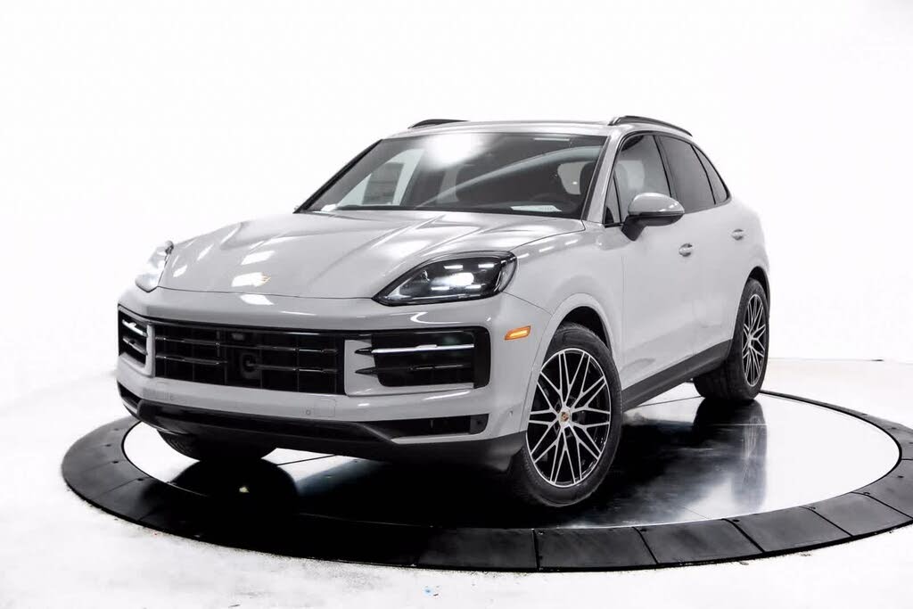 2025 Porsche Cayenne AWD
