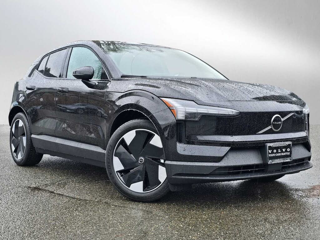 2026 Volvo EX30 Twin Plus eAWD