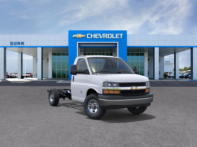 2025 Chevrolet Express Chassis 3500 Cutaway 139