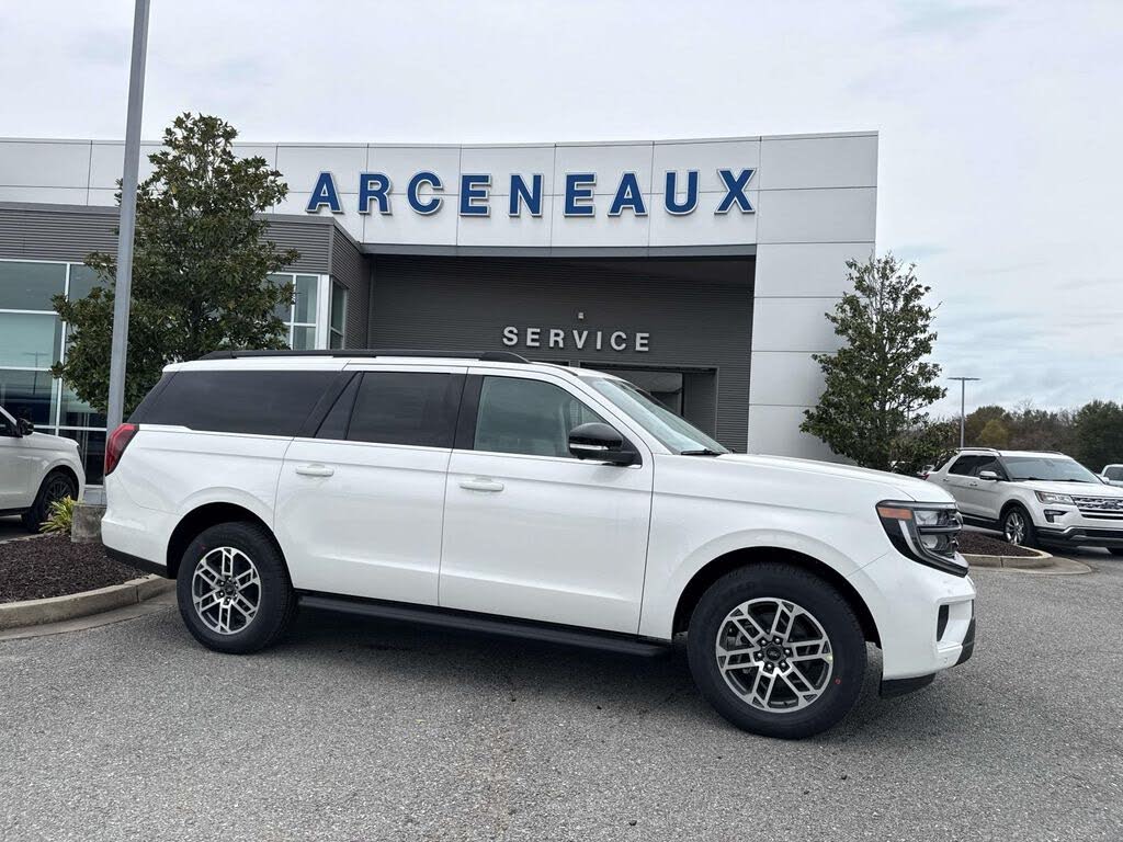 2025 Ford Expedition MAX Active RWD