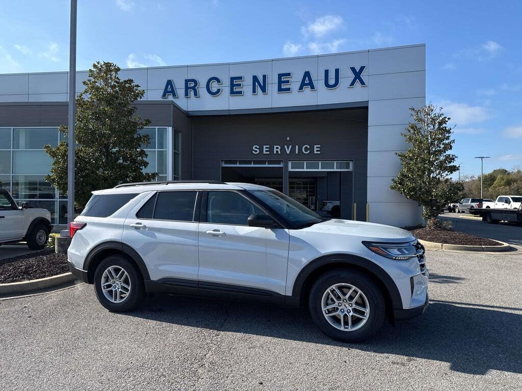 2026 Ford Explorer Active RWD