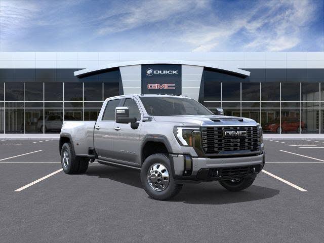 2026 GMC Sierra 3500HD Denali Ultimate Crew Cab 4WD