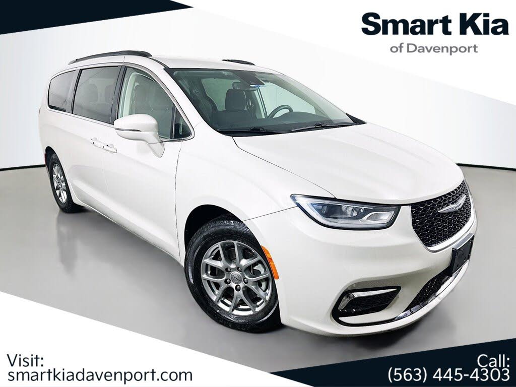 2021 Chrysler Pacifica Touring FWD