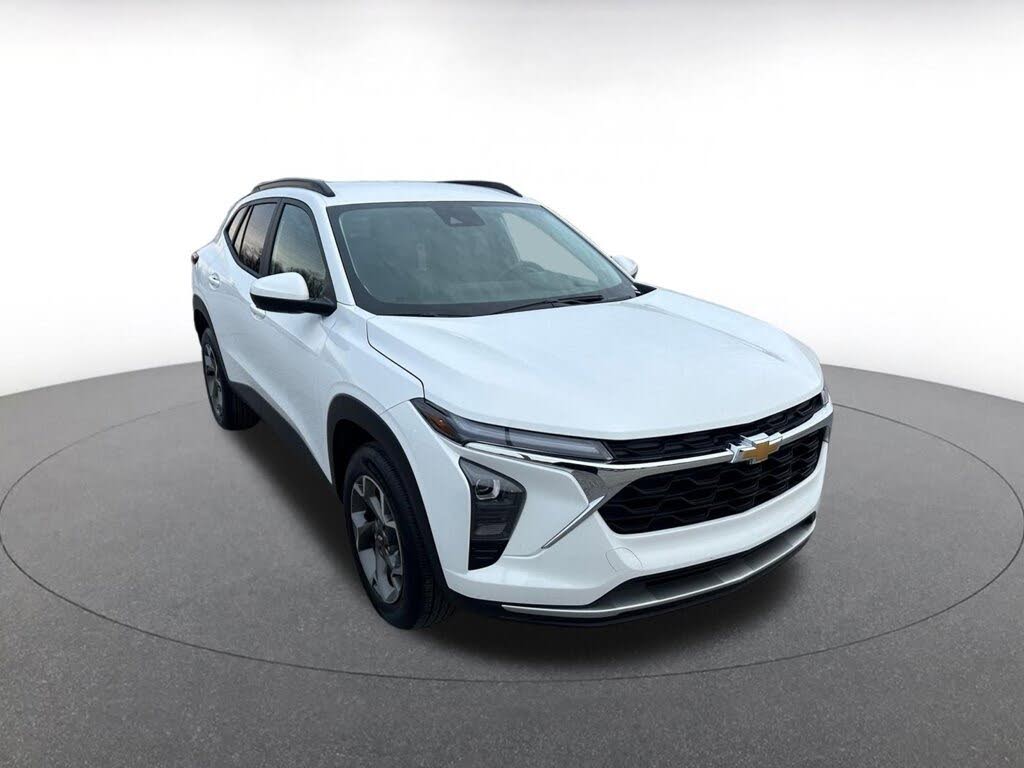 2025 Chevrolet Trax LT FWD