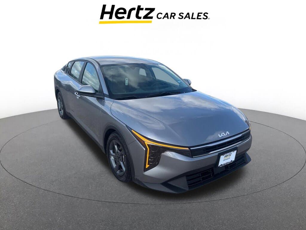 2025 Kia K4 LXS FWD