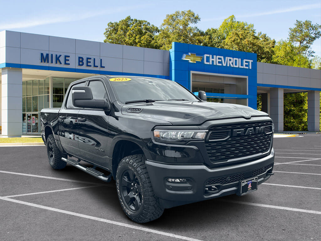 2025 RAM 1500 Warlock 4dr Crew Cab 4WD