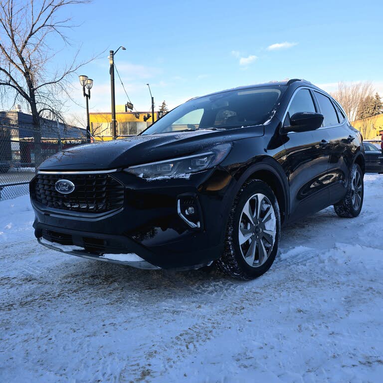 Ford Escape Platinum AWD 2023