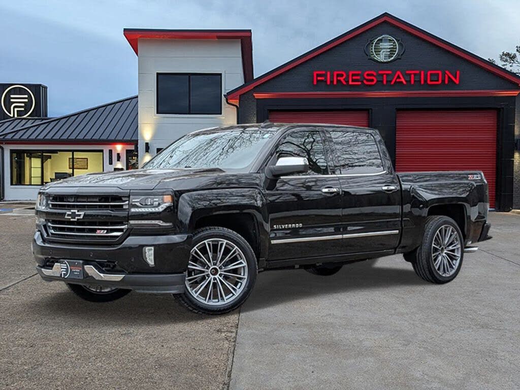 2017 Chevrolet Silverado 1500 LTZ Z71 Crew Cab 4WD