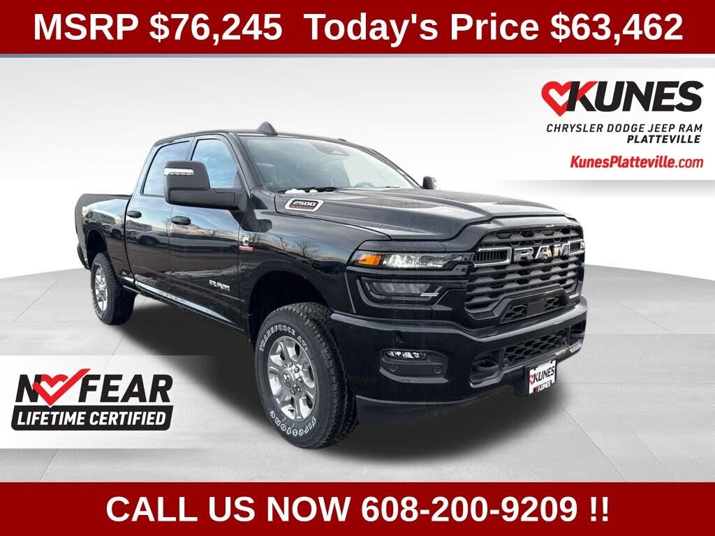 2025 RAM 2500 Big Horn Crew Cab 4WD